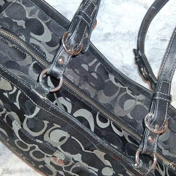 Coach Black and Gray 06' Baby Bag with Signature Monogram - Picture 4 of 16